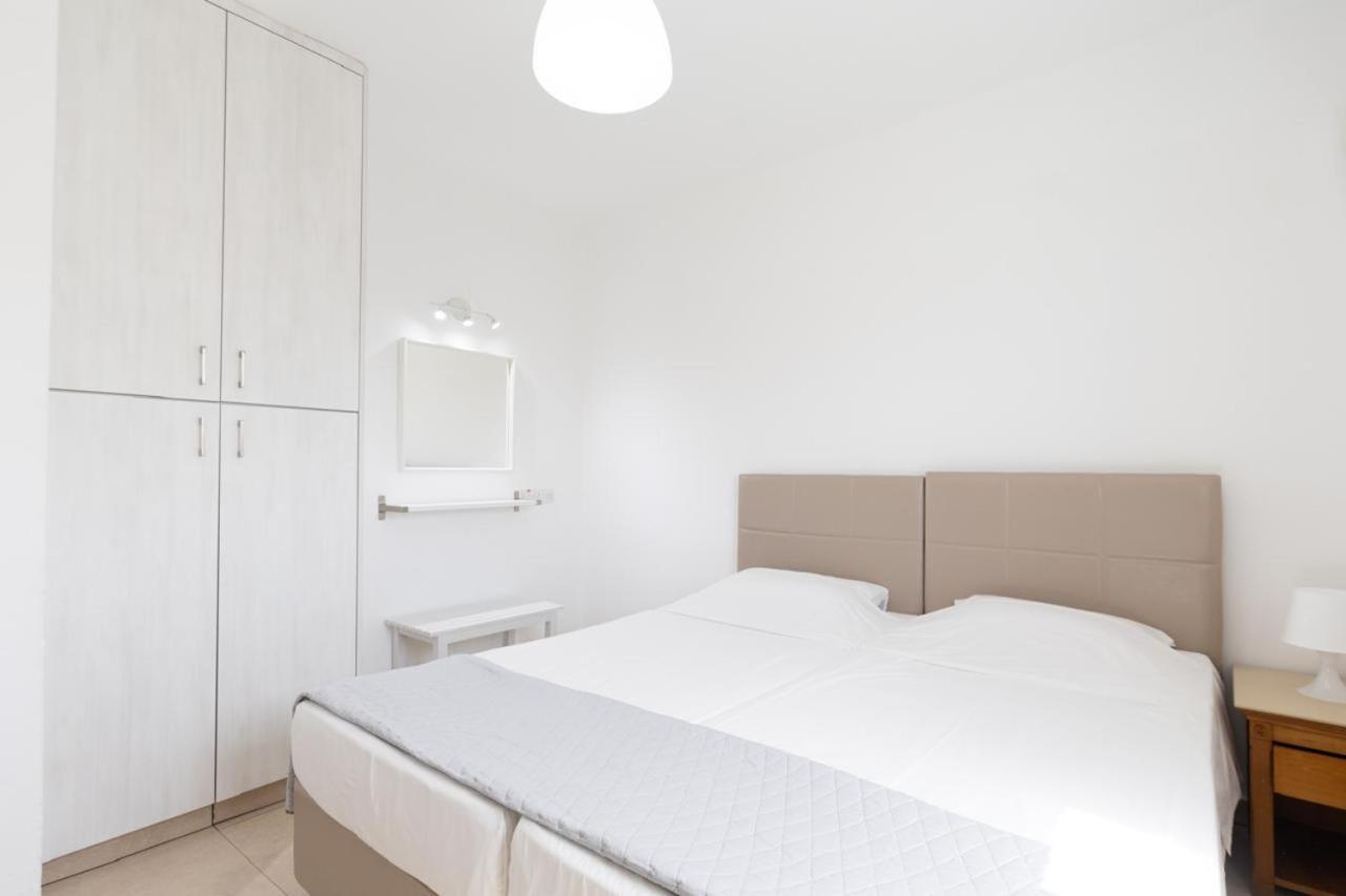 Christothea Apartments Ajía Nápa Szoba fotó