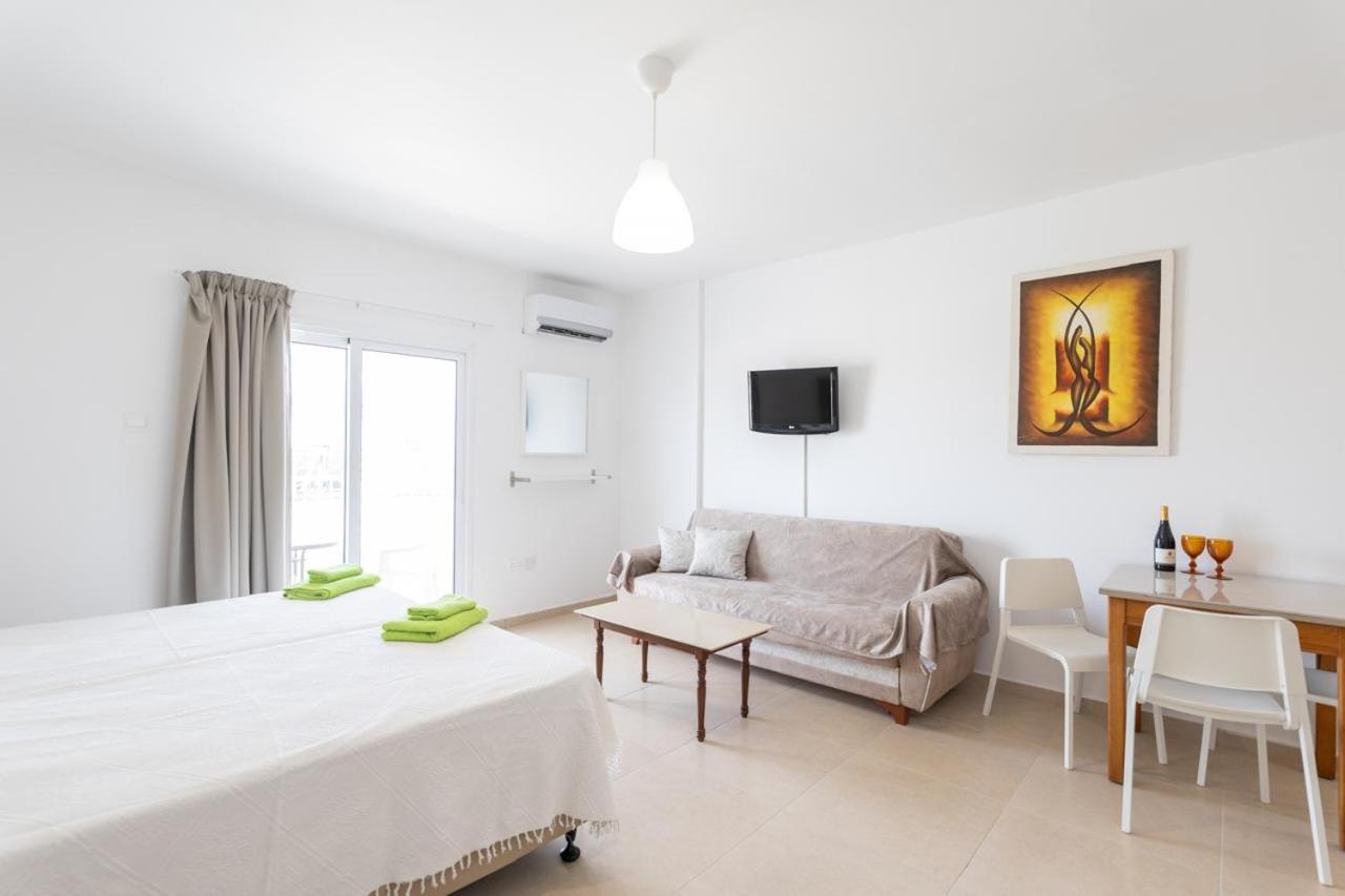 Christothea Apartments Ajía Nápa Kültér fotó