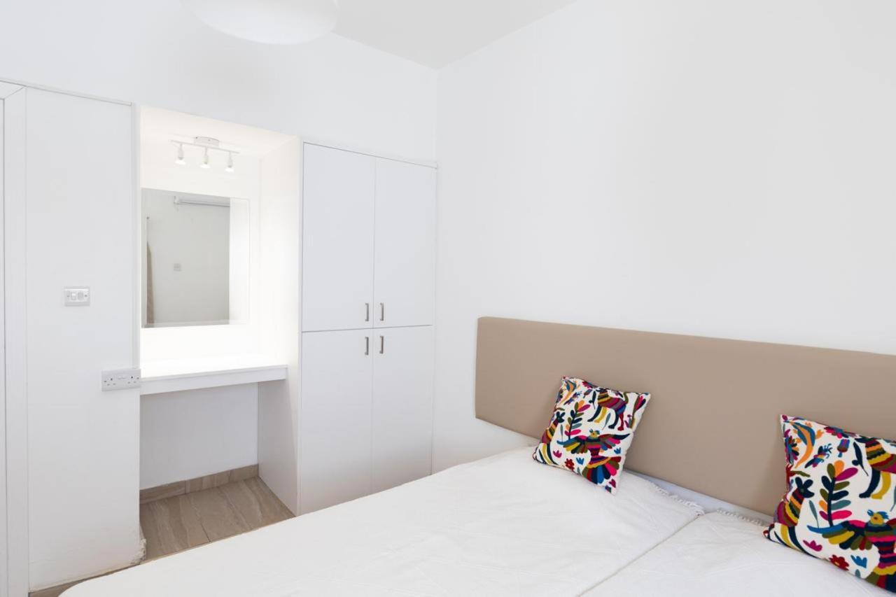 Christothea Apartments Ajía Nápa Szoba fotó